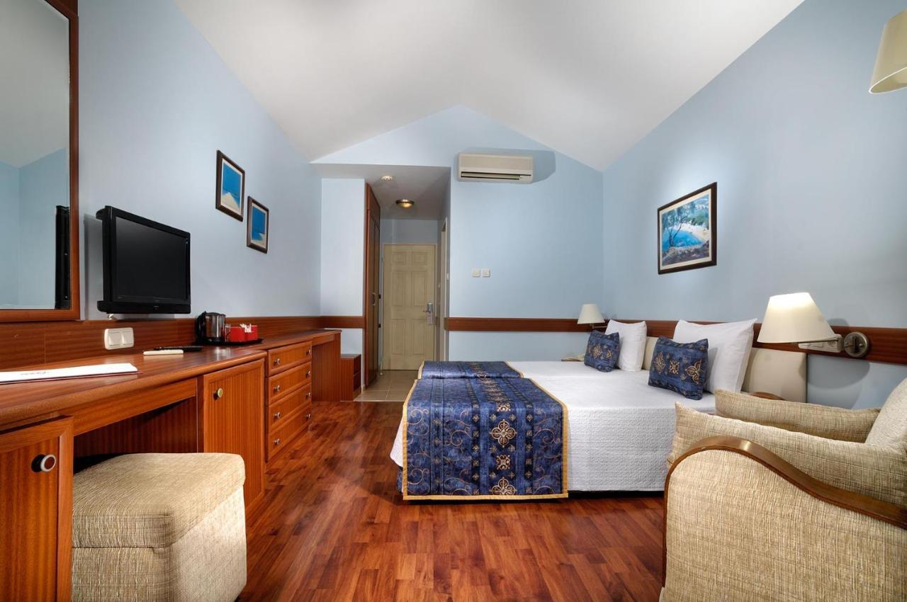 Oludeniz Beach Random Rooms By Lookbookholiday Exterior photo