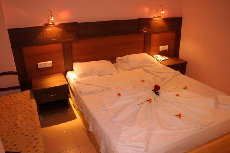 Oludeniz Beach Random Rooms By Lookbookholiday Exterior photo