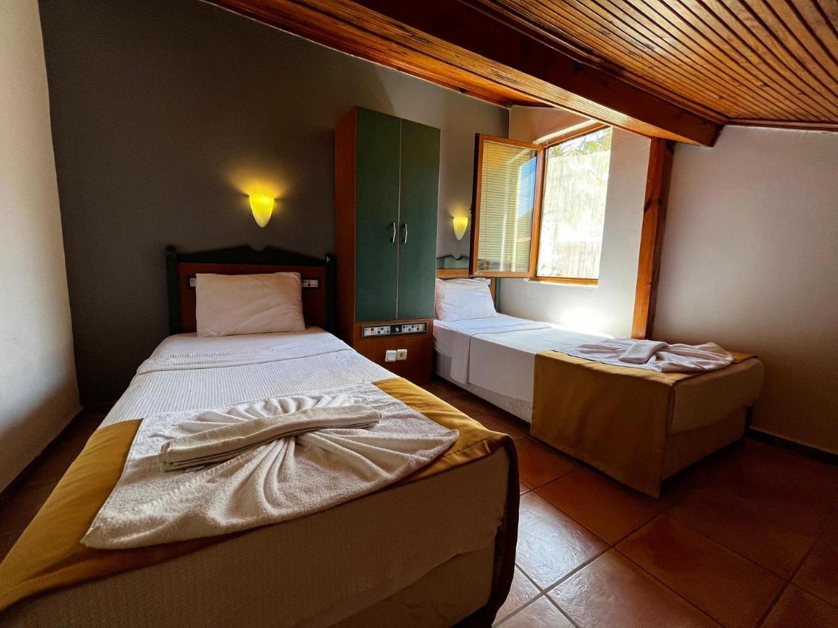 Oludeniz Beach Random Rooms By Lookbookholiday Exterior photo