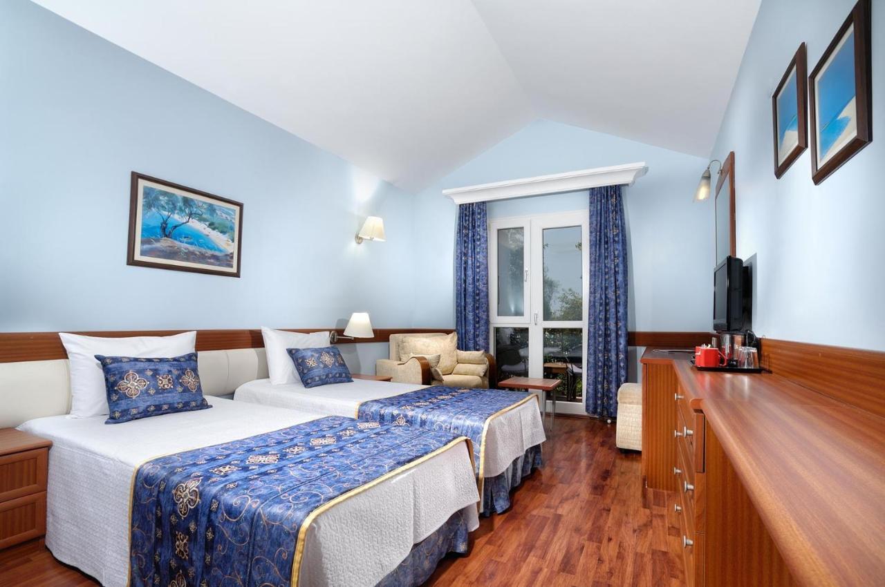 Oludeniz Beach Random Rooms By Lookbookholiday Exterior photo
