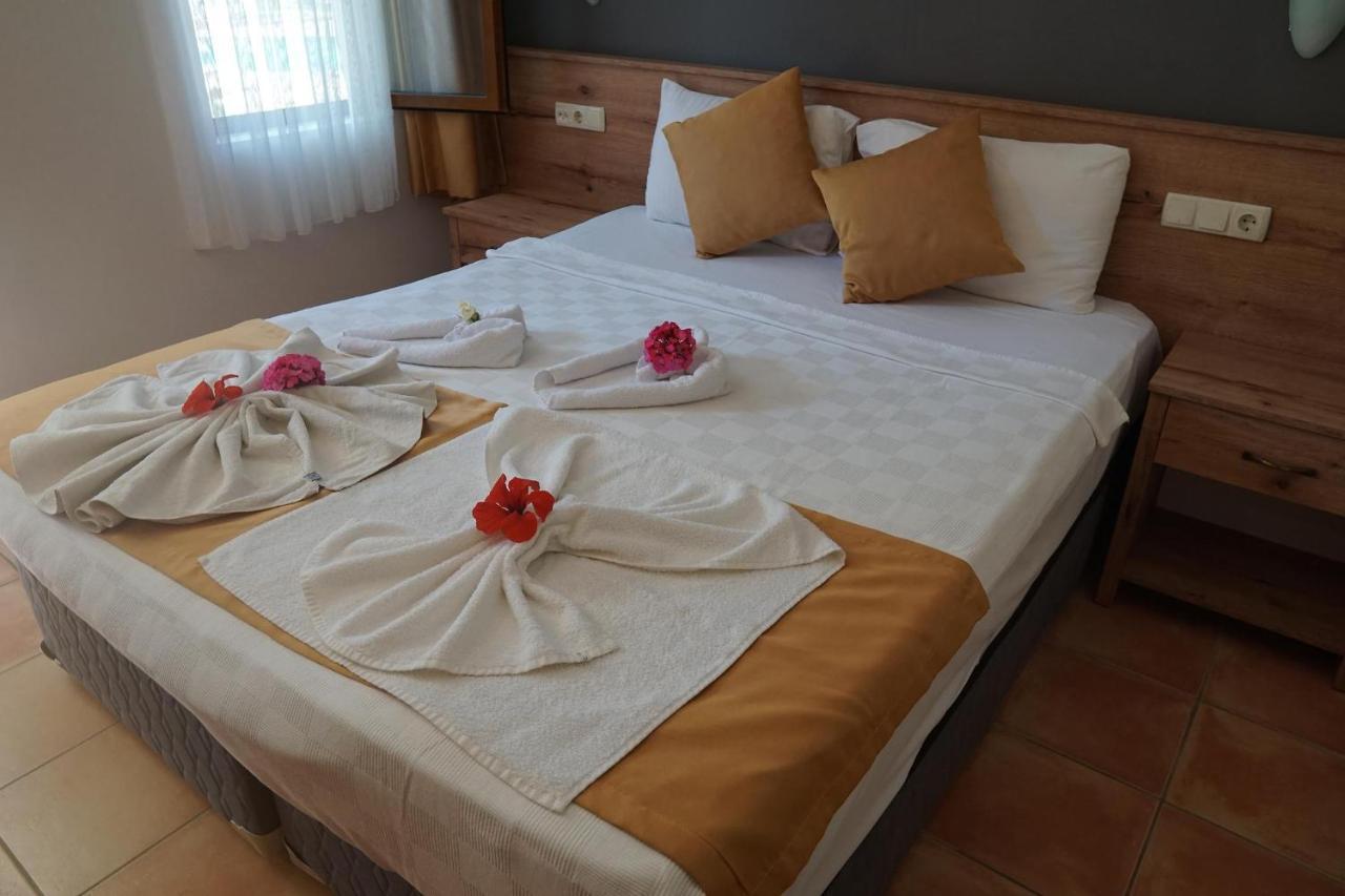 Oludeniz Beach Random Rooms By Lookbookholiday Exterior photo